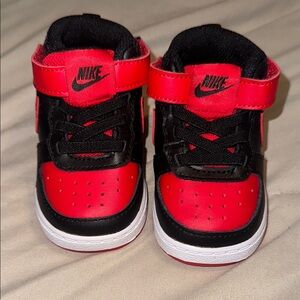Nike Kids Red and Black Sneakers